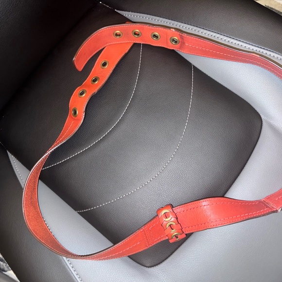 Coach Bleecker Bucket Bag - Picture 15 of 16